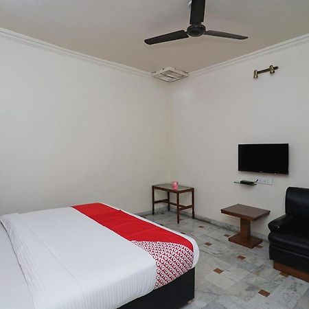 קאנפור Oyo Hotel Ashoka International מראה חיצוני תמונה