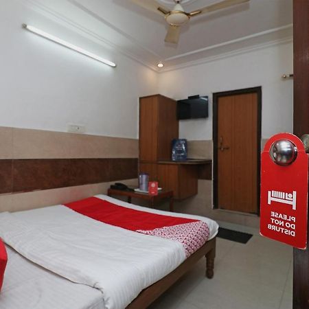 קאנפור Oyo Hotel Ashoka International מראה חיצוני תמונה
