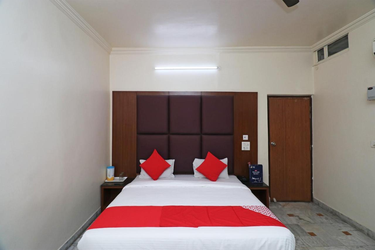 קאנפור Oyo Hotel Ashoka International מראה חיצוני תמונה