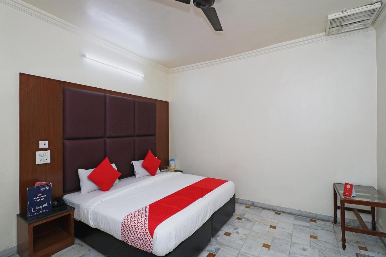 קאנפור Oyo Hotel Ashoka International מראה חיצוני תמונה